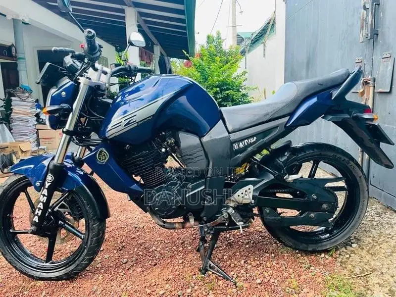 Yamaha FZS V1 2014