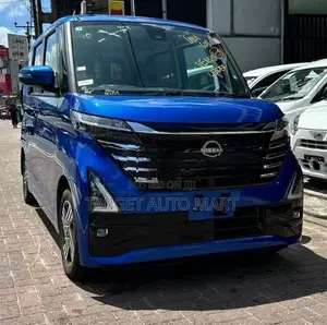 Nissan Roox HIGHWAYSTAR X 2025