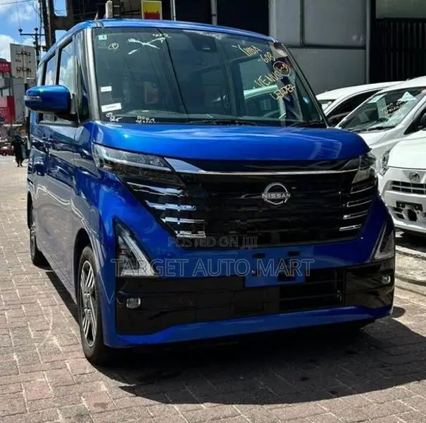 Nissan Roox HIGHWAYSTAR X 2025