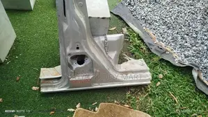 Suzuki Every Da17 Front Side Panel