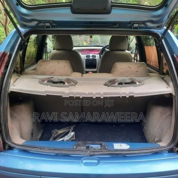Tata Indica 2006