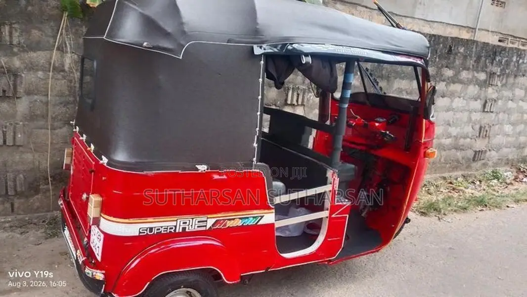 Bajaj RE 1945