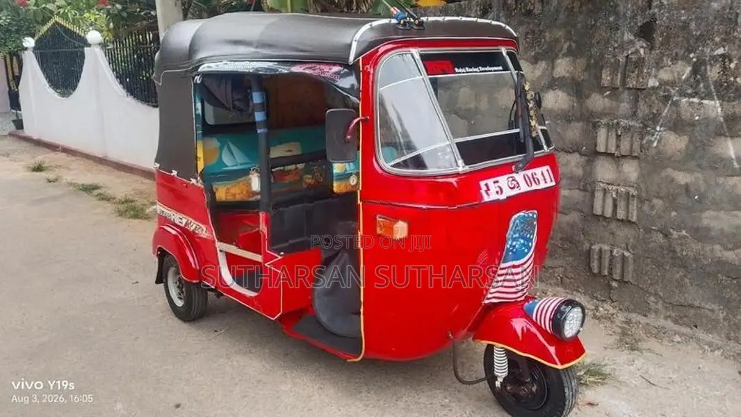 Bajaj RE 1945