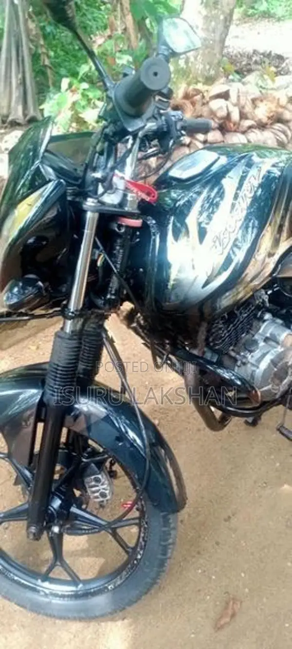 Bajaj Discover 125 2015
