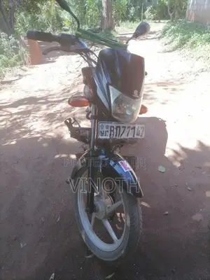 Bajaj Platina 100 ES 2016