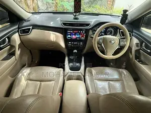 Nissan X-Trail 2016