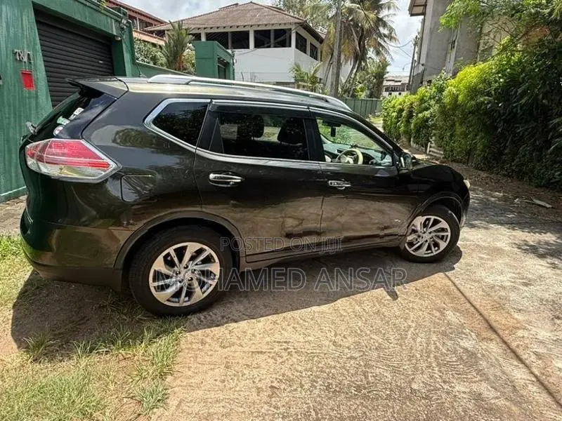 Nissan X-Trail 2016