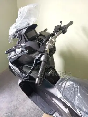 Honda ADV 160 2025