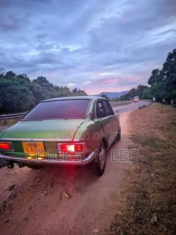 Toyota Corolla hidelux 1973