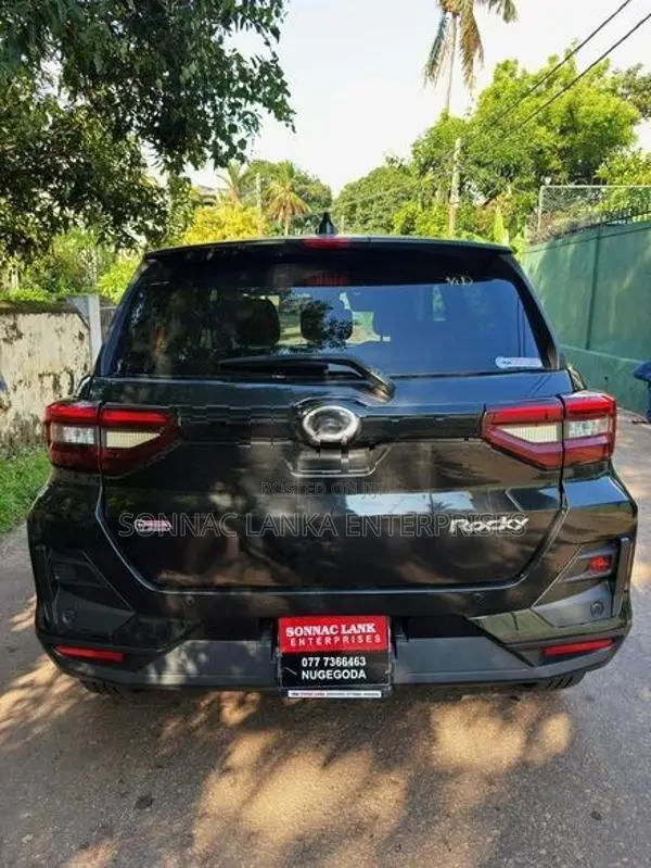 Daihatsu Rocky 2025