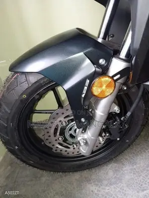 Honda ADV 160 2025