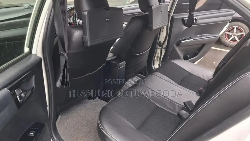 Toyota Axio WXB 2017