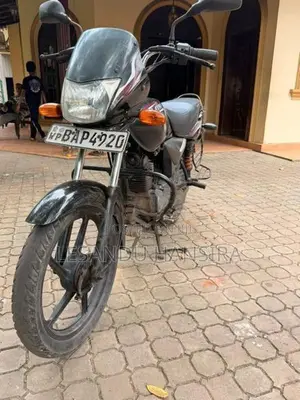 Bajaj Platina 100 2013
