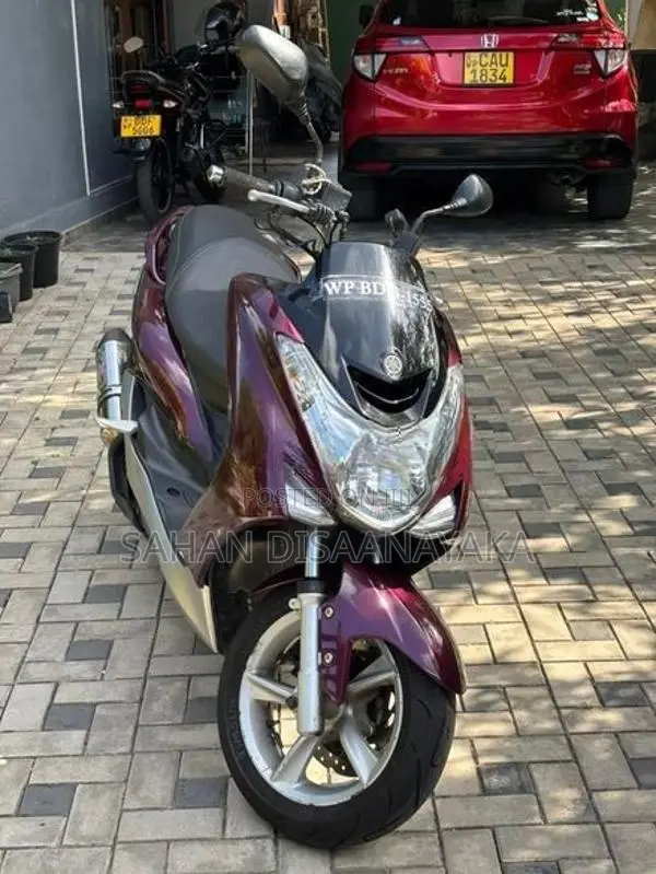 Yamaha 2016/ Japan 2016