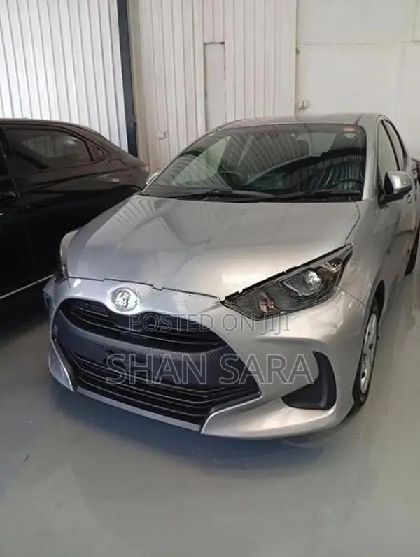 Toyota Yaris X Limited 2023
