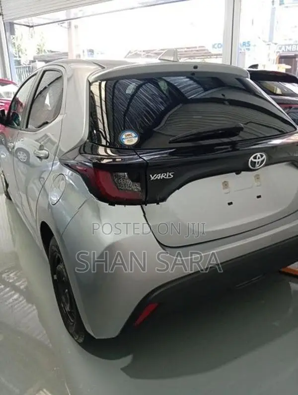 Toyota Yaris X Limited 2023