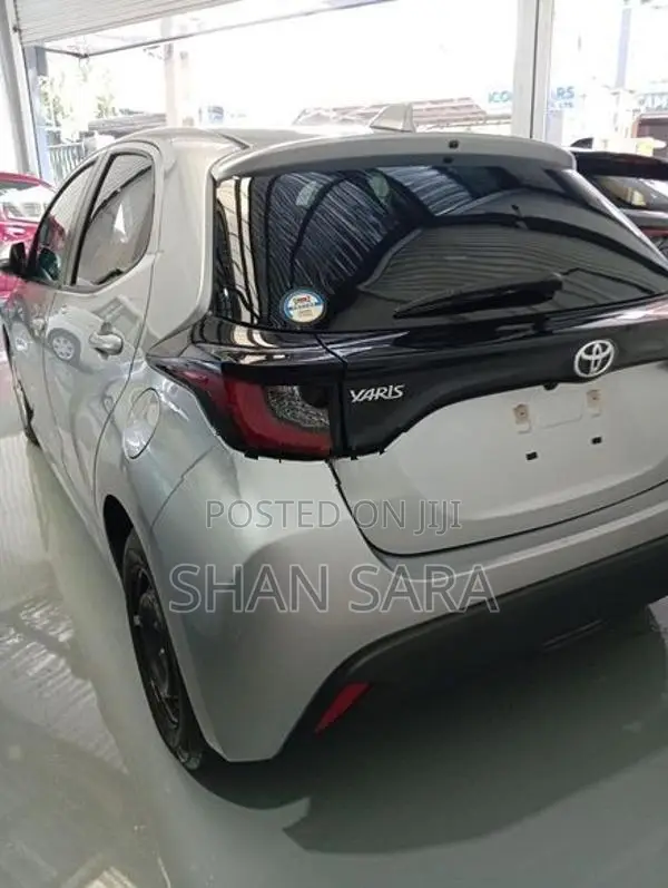 Toyota Yaris X Limited 2023