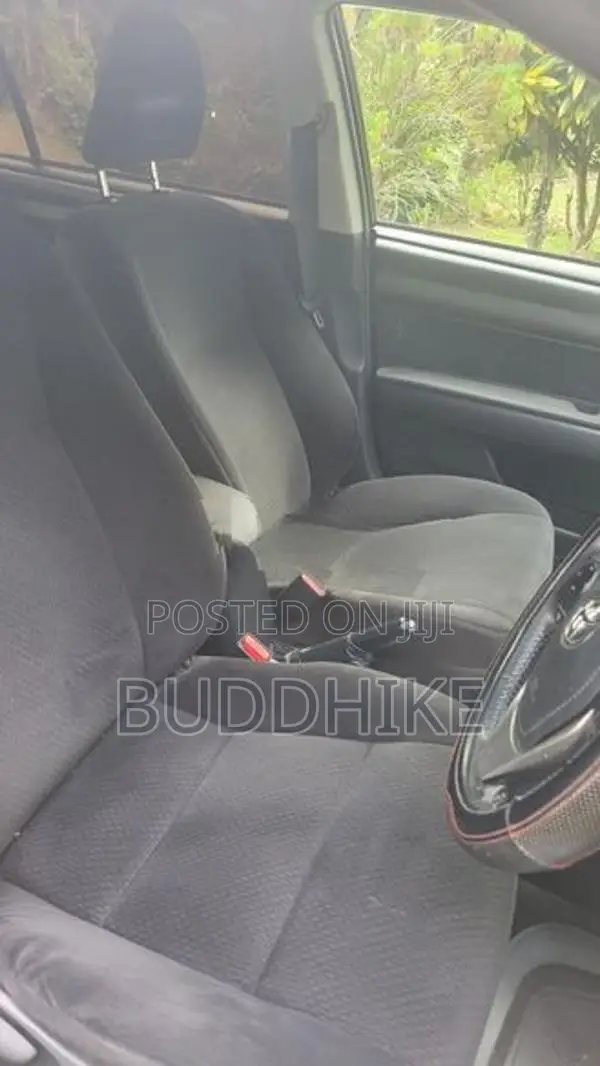 Toyota Axio 2015