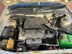 Nissan Sunny 1997