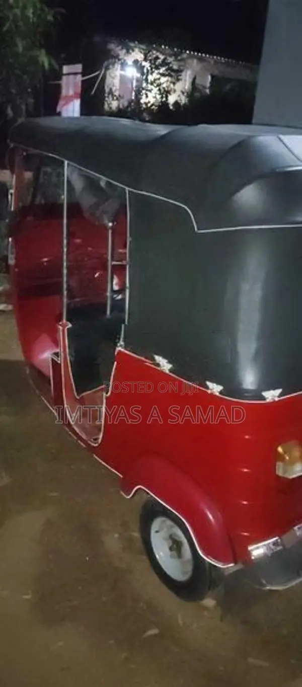 Bajaj RE 1998