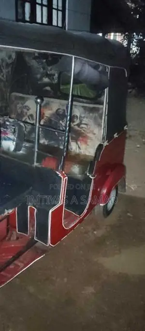Bajaj RE 1998