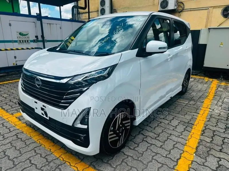 Nissan Dayz Highway Star 2025