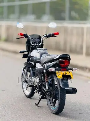 Bajaj Platina 100 2006