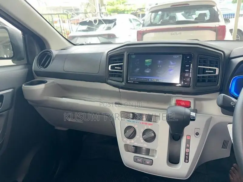 Daihatsu Mira Es X Grade 2025