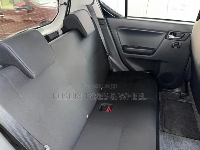 Daihatsu Mira Es X Grade 2025