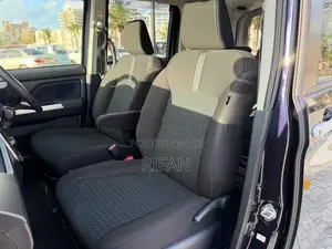 Toyota Roomy GT Turbo 2024