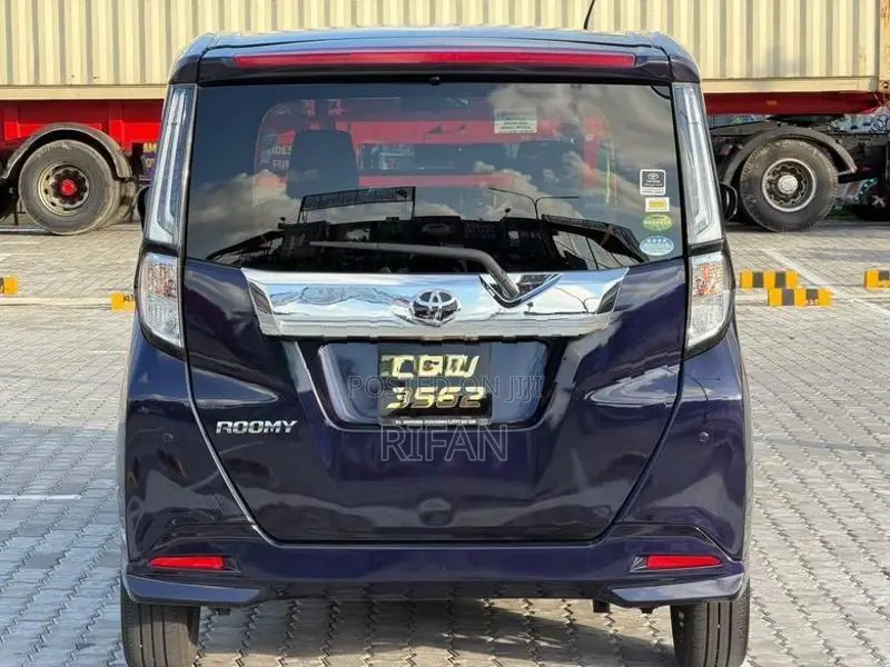 Toyota Roomy GT Turbo 2024