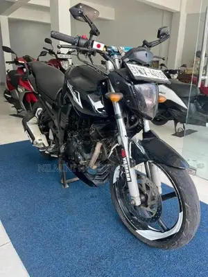 Yamaha FZS V1 2011
