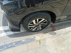 Toyota Roomy GS Custom 2025
