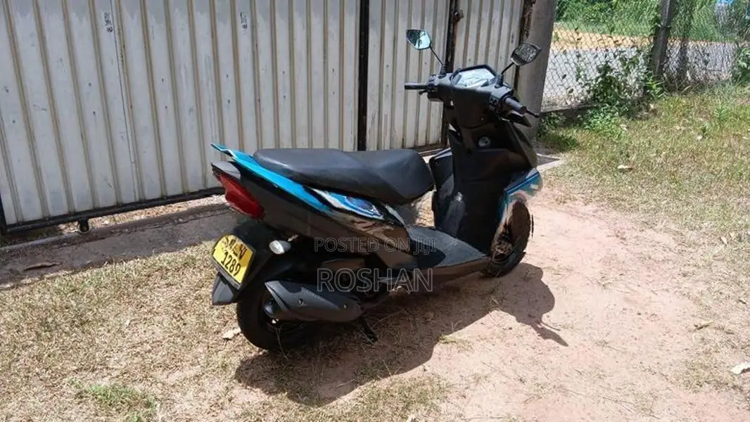 Yamaha RayZR 2017