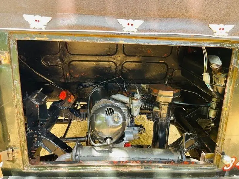 Bajaj RE 1992