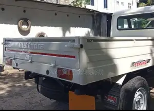 Mahindra Bolero Half Body