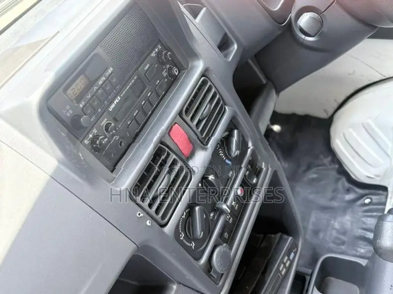 Mazda SCRAM TRUCK 2022