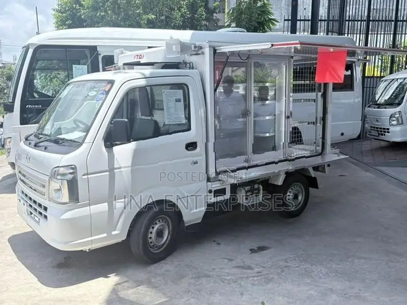 Mazda SCRAM TRUCK 2022