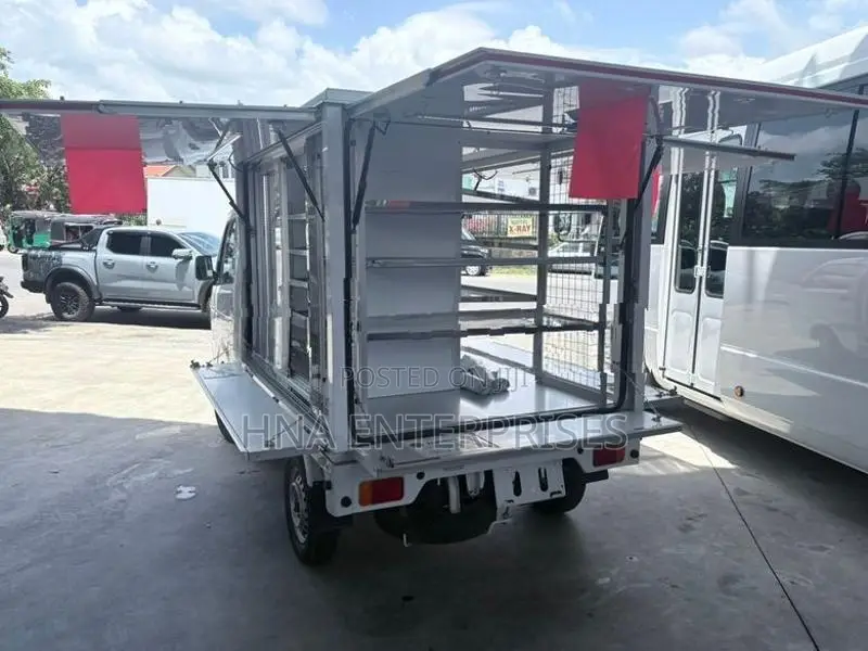 Mazda SCRAM TRUCK 2022