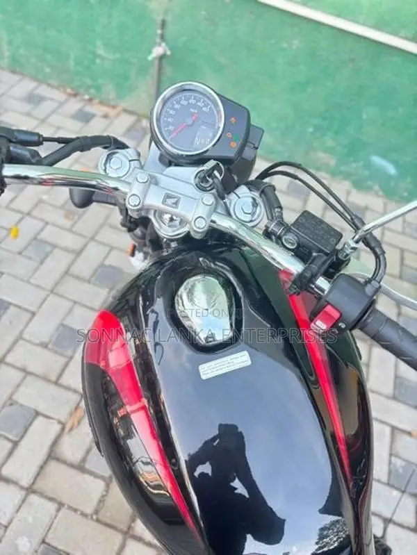 Honda CB350RS 2026