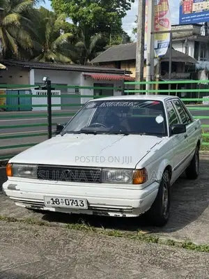 Nissan Sunny trad 1990