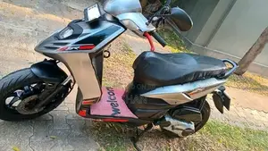 Aprilia SR 125 SR-125 2019