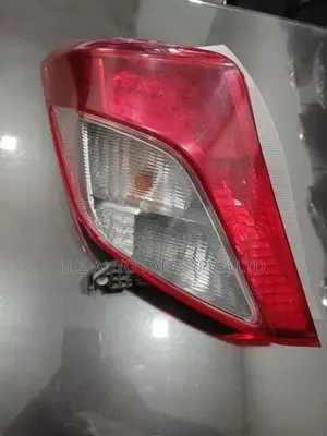 Toyota Vitz - Tail Lamp L/S Koito 52 228