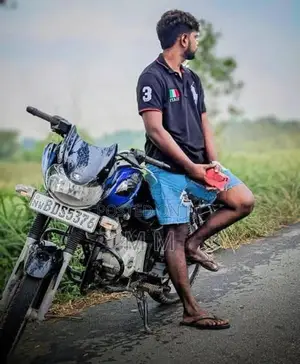 Bajaj Discover 125 2016