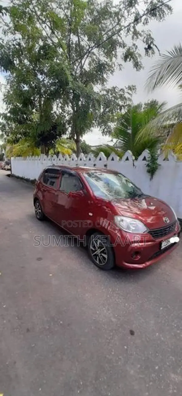 Toyota Passo 2016