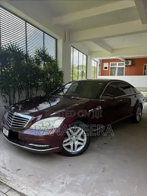Mercedes Benz S300 2010