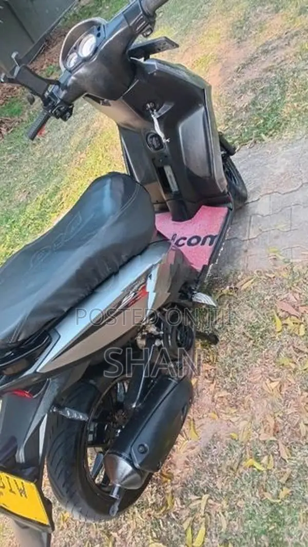 Aprilia SR 125 SR-125 2019