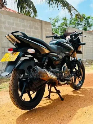 Bajaj Pulsar 150 2018