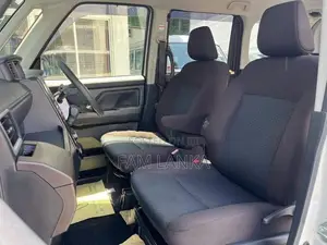 Toyota Roomy G 2023