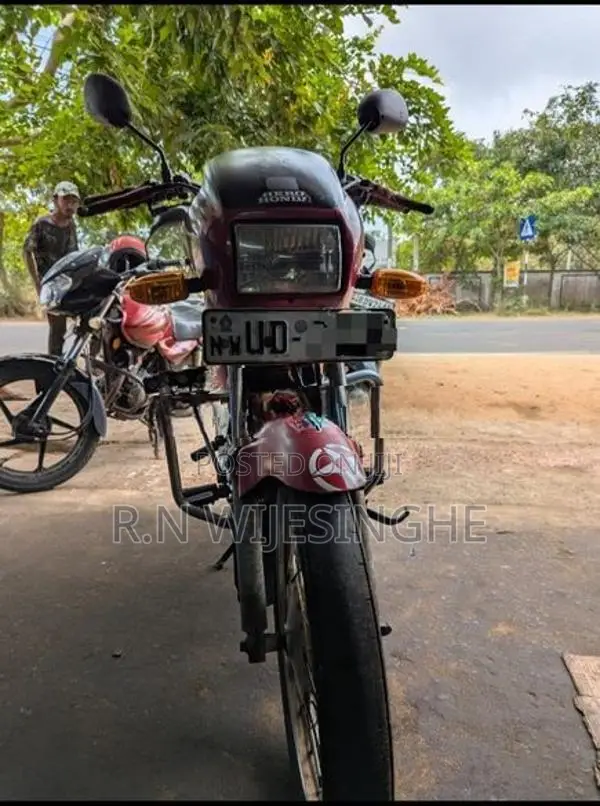 Hero HF Deluxe 2008